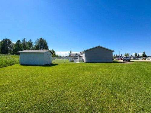 25 Keystone Place, Whitecourt, AB 