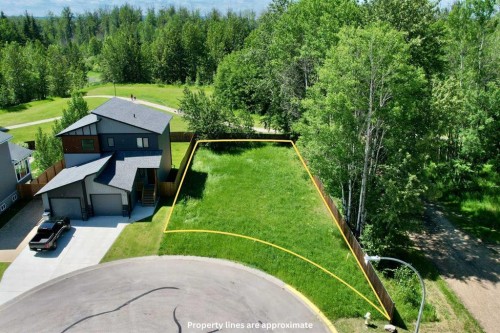 68 Pritchard Drive, Whitecourt, AB 
