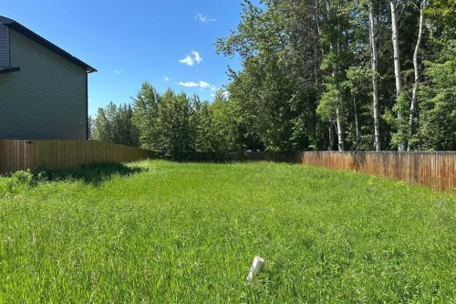 68 Pritchard Drive, Whitecourt, AB 