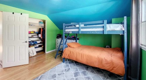 4237 5 Ave, Edson, AB - Indoor Photo Showing Bedroom