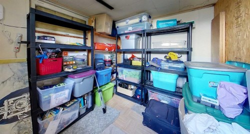 4237 5 Ave, Edson, AB - Indoor