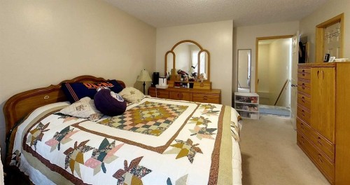 53509B Range Road 171, Rural Yellowhead County, AB - Indoor Photo Showing Bedroom