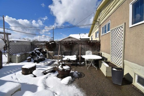 103B Laurel Square, Hinton, AB - Outdoor