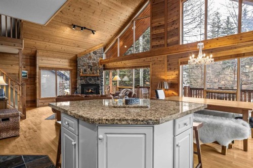 181 Carey, Canmore, AB - Indoor Photo Showing Other Room