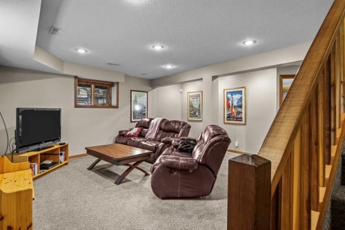 181 Carey, Canmore, AB - Indoor