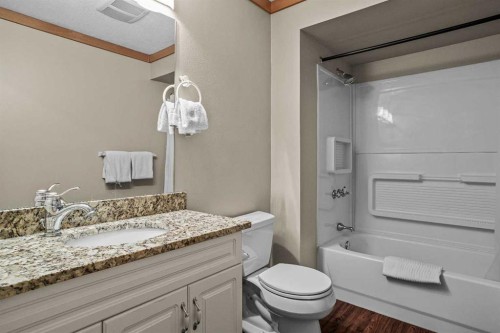 181 Carey, Canmore, AB - Indoor Photo Showing Bathroom