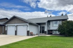 845 12 Street SESlave Lake, AB T0G 2A3