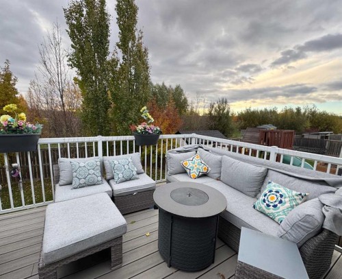 845 12 Street Se, Slave Lake, AB - Outdoor With Deck Patio Veranda