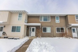 328-457 Collinge Road Hinton, AB T7V 1K8
