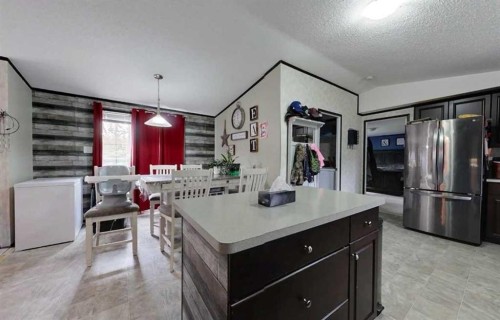 2330 Waskway Drive, Wabasca, AB - Indoor Photo Showing Kitchen