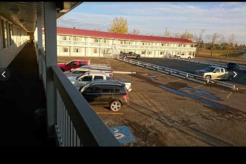 5720 44 Avenue, Stettler, AB 