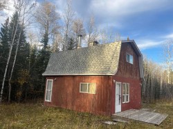 14520 Township Road 562  Rural Yellowhead County, AB T7E 1P2