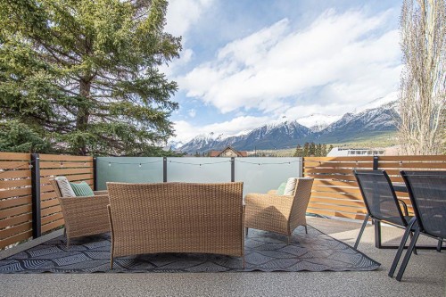 2-729 7Th, Canmore, AB - Outdoor