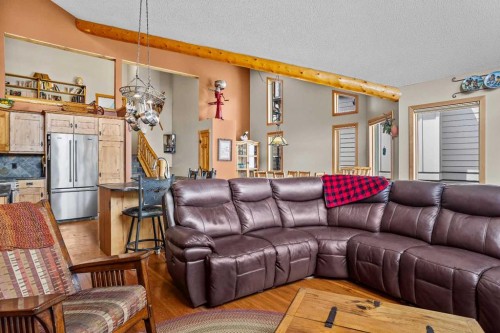 B-243 Three Sisters Drive, Canmore, AB - Indoor Photo Showing Living Room