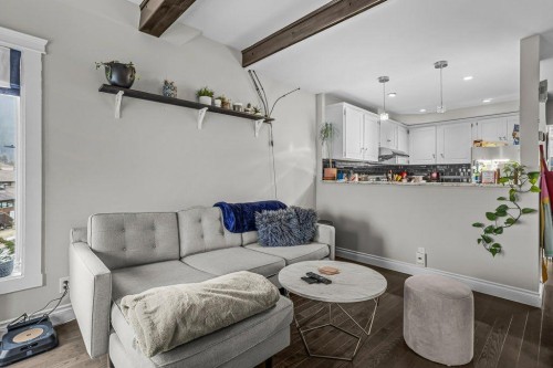 9-420 Squirrel Street, Banff, AB - Indoor Photo Showing Other Room