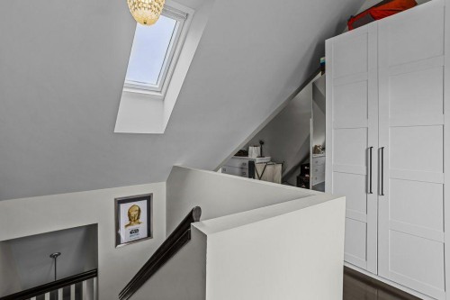 9-420 Squirrel Street, Banff, AB - Indoor Photo Showing Other Room