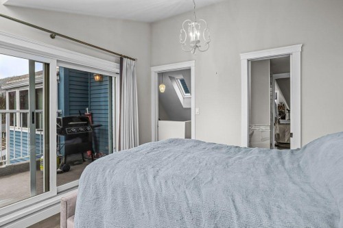 9-420 Squirrel Street, Banff, AB - Indoor Photo Showing Bedroom