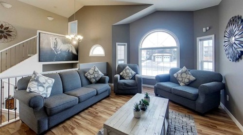 4119 16 Avenue Ne, Edson, AB - Indoor Photo Showing Living Room