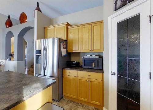 4119 16 Avenue Ne, Edson, AB - Indoor Photo Showing Kitchen