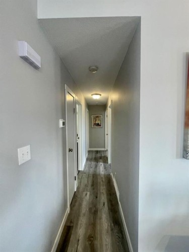 5906 12 Avenue, Edson, AB - Indoor Photo Showing Other Room