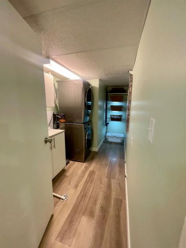 5906 12 Avenue, Edson, AB - Indoor Photo Showing Other Room