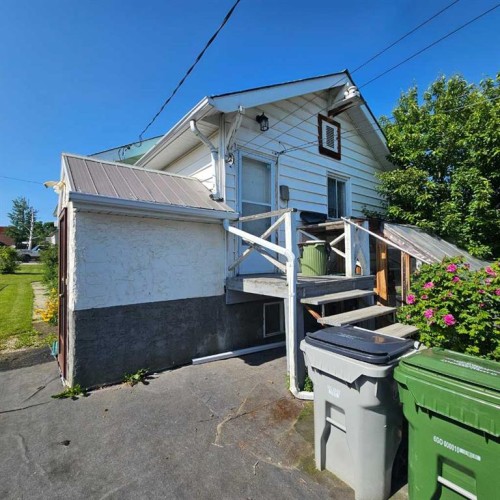 4827 5 Avenue, Edson, AB - Outdoor With Exterior