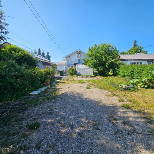 4827 5 Avenue, Edson, AB - Outdoor