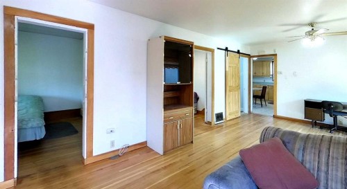 4827 5 Avenue, Edson, AB - Indoor