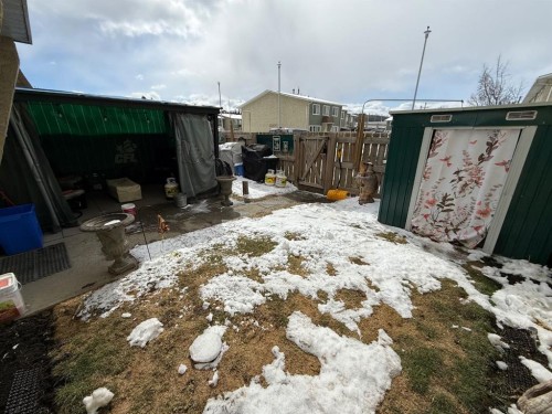 53-101 Mill Street, Hinton, AB - Outdoor