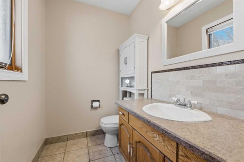 26 Trading Post Trail, Whitecourt, AB - Indoor Photo Showing Bathroom