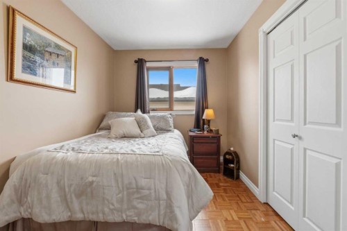 26 Trading Post Trail, Whitecourt, AB - Indoor Photo Showing Bedroom