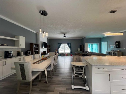 4024 6 Avenue, Edson, AB - Indoor