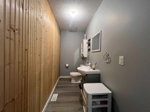 4024 6 Avenue, Edson, AB - Indoor