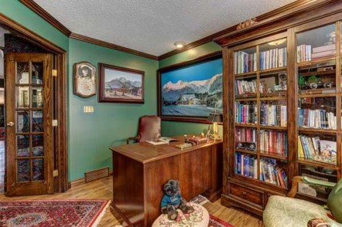 5 Cascade Court, Banff, AB - Indoor