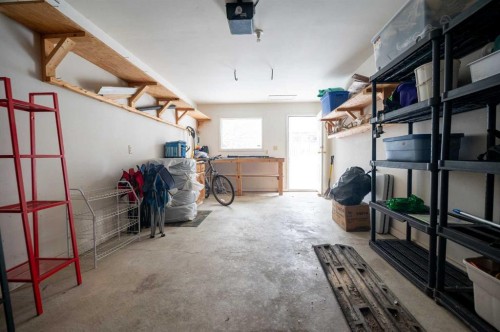 3111 Cornwall Drive, Athabasca, AB - Indoor Photo Showing Garage