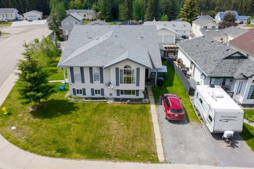 168 Sitar Crescent, Hinton, AB - Outdoor