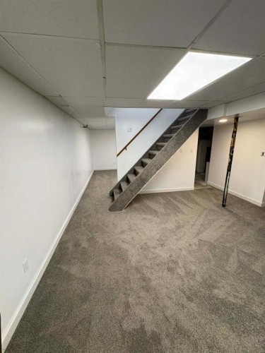27 Centenial Crescent, Swan Hills, AB - Indoor Photo Showing Other Room