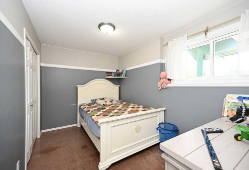 192042 Township Road 665, Athabasca, AB - Indoor Photo Showing Bedroom