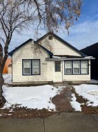 5028 51 Avenue Whitecourt, AB T7S 1W6