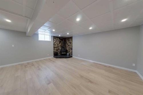 801 3 Avenue Se, Slave Lake, AB - Indoor Photo Showing Basement