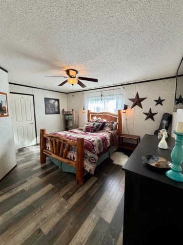 55111 Range Road 160A, Edson, AB - Indoor Photo Showing Bedroom