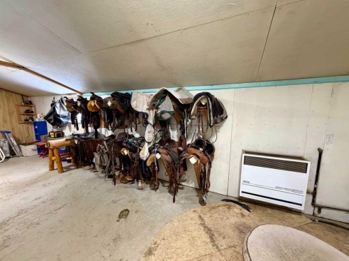 55111 Range Road 160A, Edson, AB - Indoor Photo Showing Garage