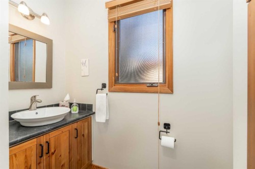 803 Larch Place, Canmore, AB 