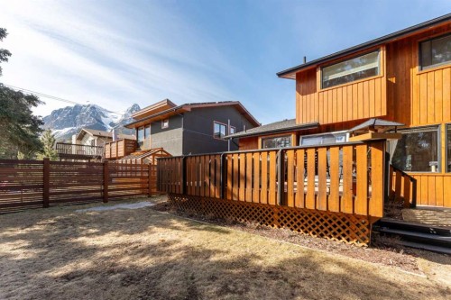 803 Larch Place, Canmore, AB 