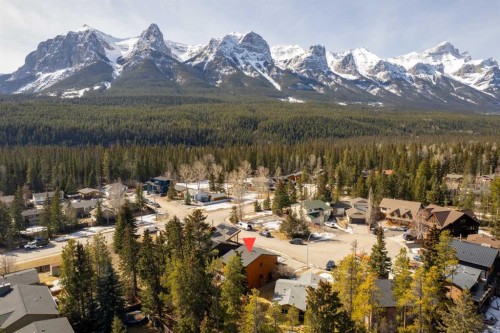 803 Larch Place, Canmore, AB 