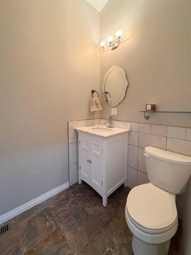 203039 Township Road 662, Rural Athabasca County, AB - Indoor Photo Showing Bathroom