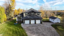 7 Bench Creek Estate Edson, AB T7E 0B3