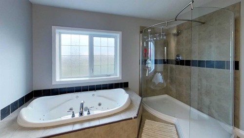 7 Bench Creek Estate, Edson, AB - Indoor Photo Showing Bathroom