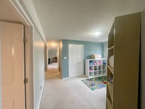 5301 15 Ave, Edson, AB - Indoor Photo Showing Other Room