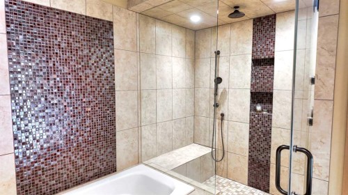 226 Lady Macdonald Drive, Canmore, AB - Indoor Photo Showing Bathroom
